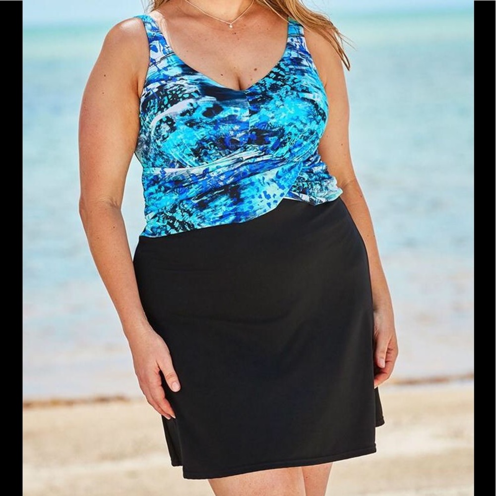 Swimsuits For All NWT Faux-Wrap Swimdress, 32